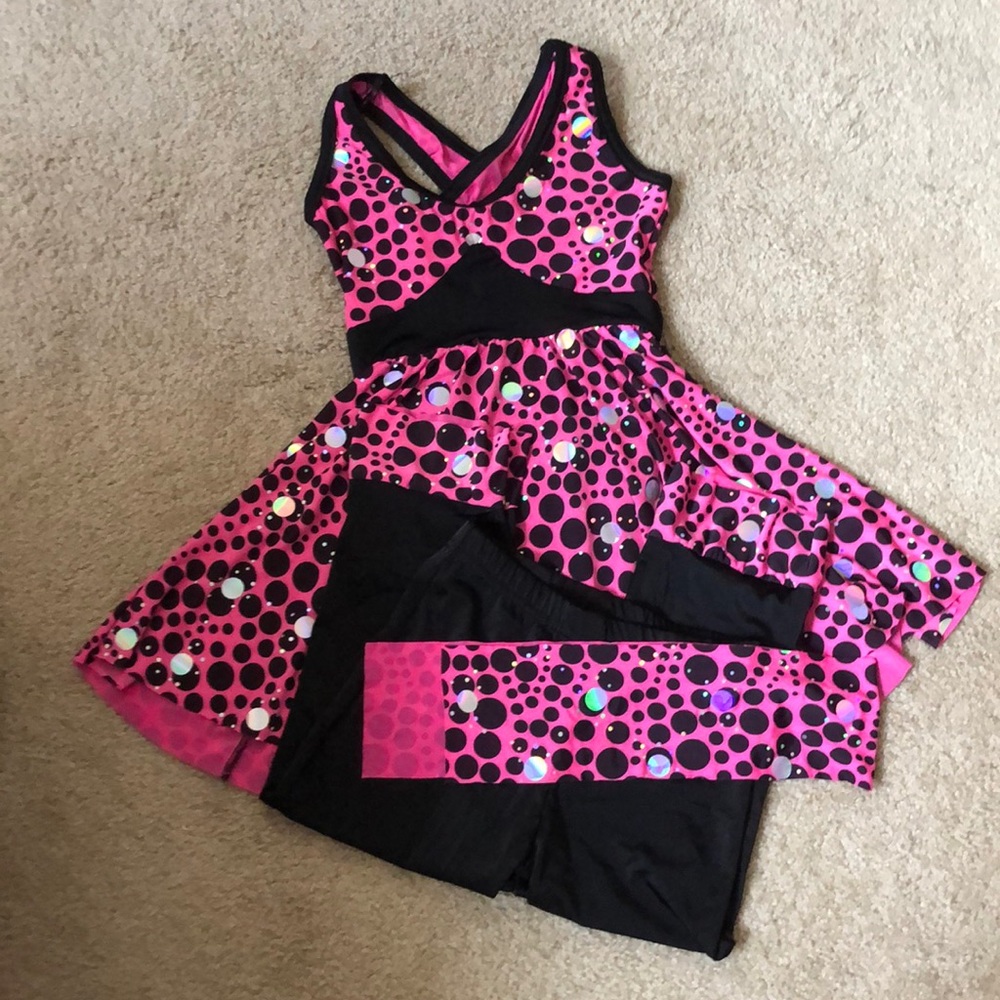 Coustome XL PINK and BLACK in  Hallowin 🎃